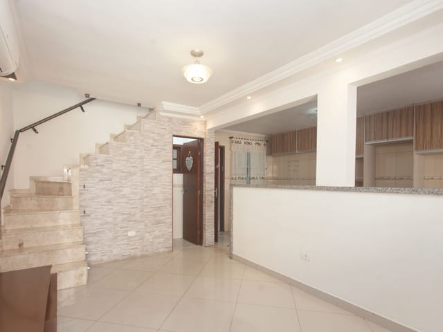 Casa com 698m² 2 quartos e 3 banheiros, à venda, no bairro Piqueri em São Paulo
