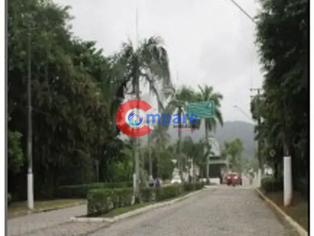 Casa com 10m², à venda, no bairro JARDIM ACAPULCO em Guaruja