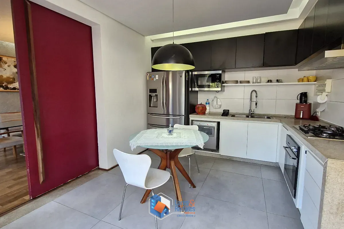 Casa, 3 quartos, 315 m² - Foto 80