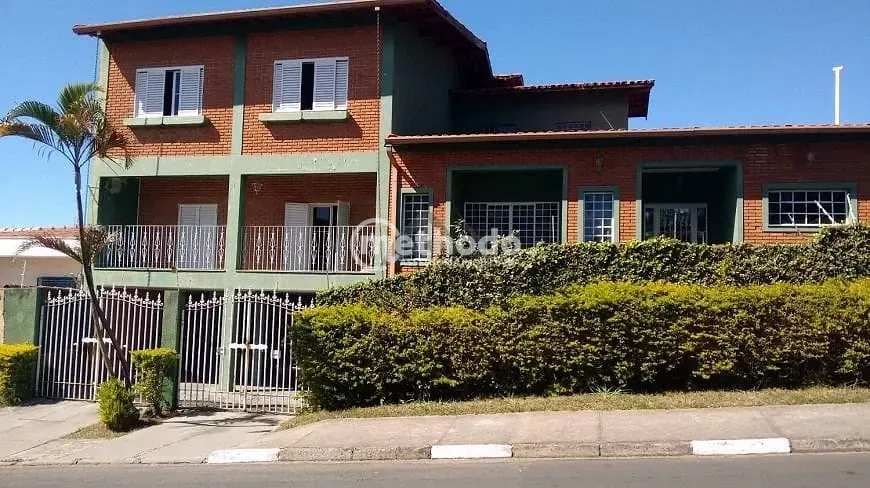 Casa, 4 quartos, 350 m² - Foto 1