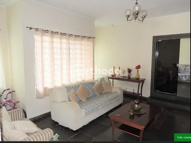 Casa com 400m² 4 quartos e 4 banheiros, à venda, no bairro Parque São Quirino em Campinas