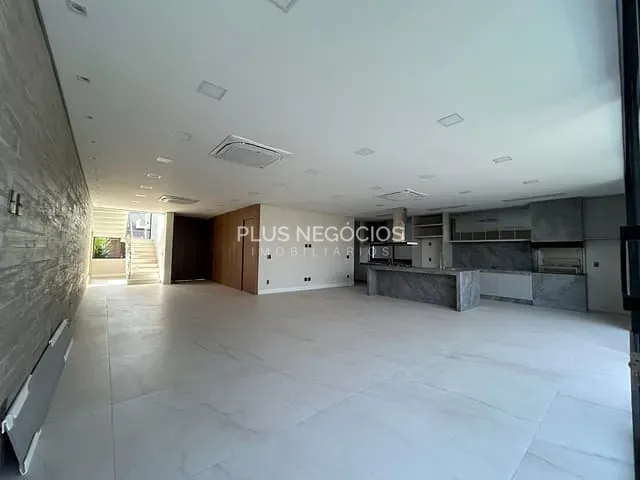 Casa com 400m² 5 quartos e 7 banheiros, à venda, no bairro Alphaville Nova Esplanada em Votorantim