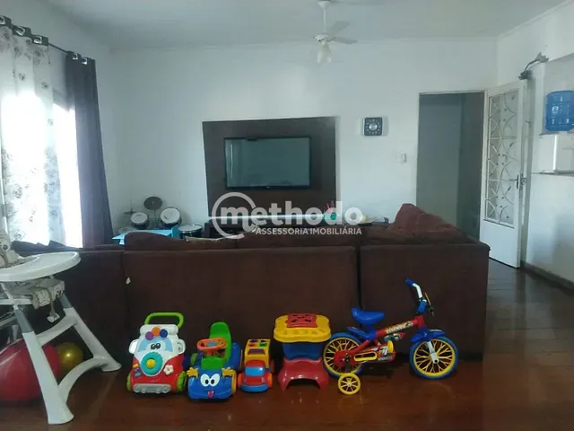 Casa com 279m² 3 quartos e 2 banheiros, à venda, no bairro Vila Joaquim Inácio em Campinas