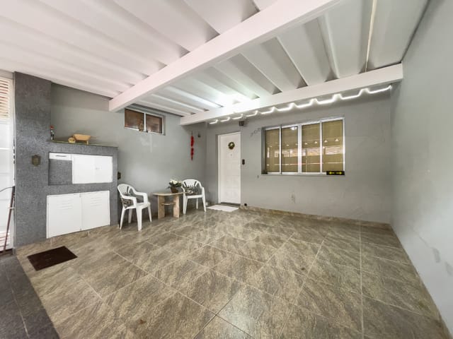 Casa com 112m² 2 quartos e 3 banheiros, à venda, no bairro Jardim Aeroporto em São Paulo
