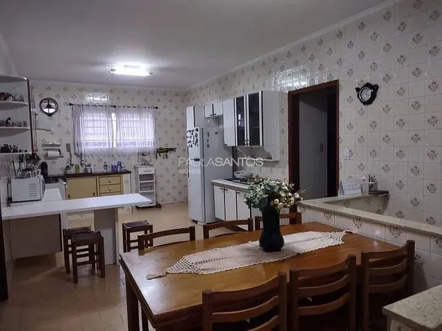 Casa com 288m² 3 quartos e 4 banheiros, à venda, no bairro Vila Hortência em Sorocaba