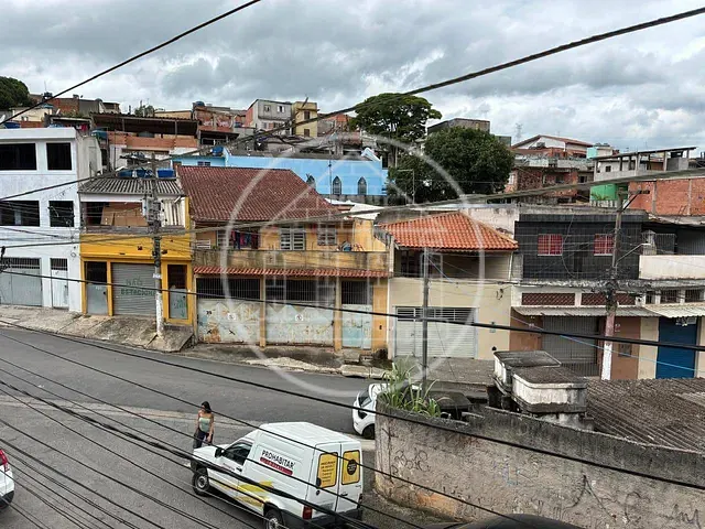 Casa com 250m² 3 quartos e 2 banheiros, à venda, no bairro Jardim Itajai em São Paulo