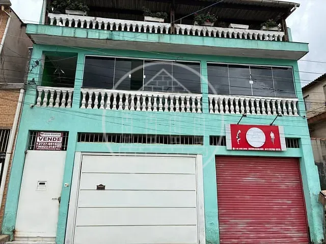 Casa com 250m² 3 quartos e 2 banheiros, à venda, no bairro Jardim Itajai em São Paulo