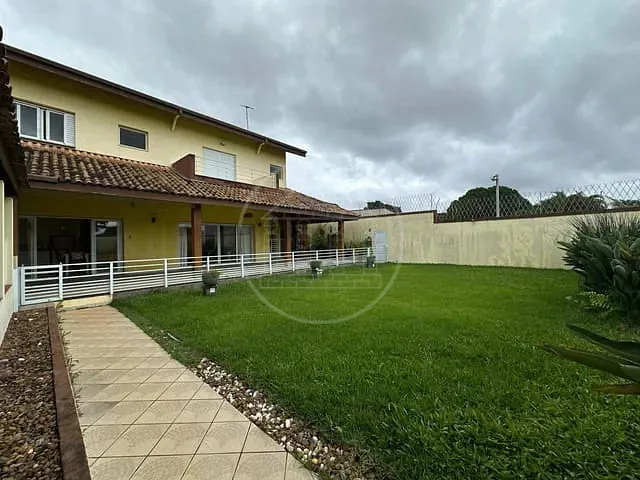 Casa com 669m² 3 quartos e 4 banheiros, à venda, no bairro Interlagos em São Paulo