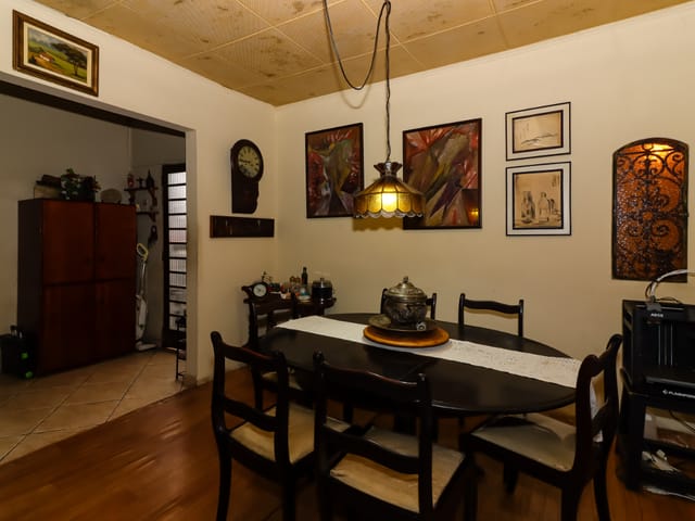 Casa com 518m² 2 quartos e 2 banheiros, à venda, no bairro Vila Mangalot em São Paulo