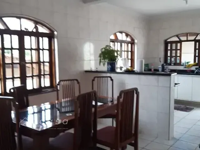 Casa com 250m² 3 quartos e 3 banheiros, à venda, no bairro Bosque dos Eucaliptos em São José dos Campos