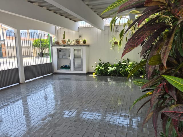 Casa com 180m² 3 quartos e 3 banheiros, à venda, no bairro Vila Cordeiro em São Paulo