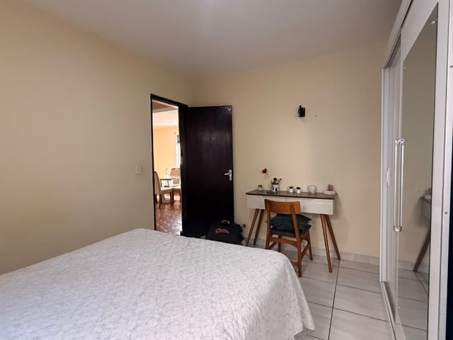 Casa com 360m² 4 quartos e 2 banheiros, à venda, no bairro Chácara Santa Maria em São Paulo