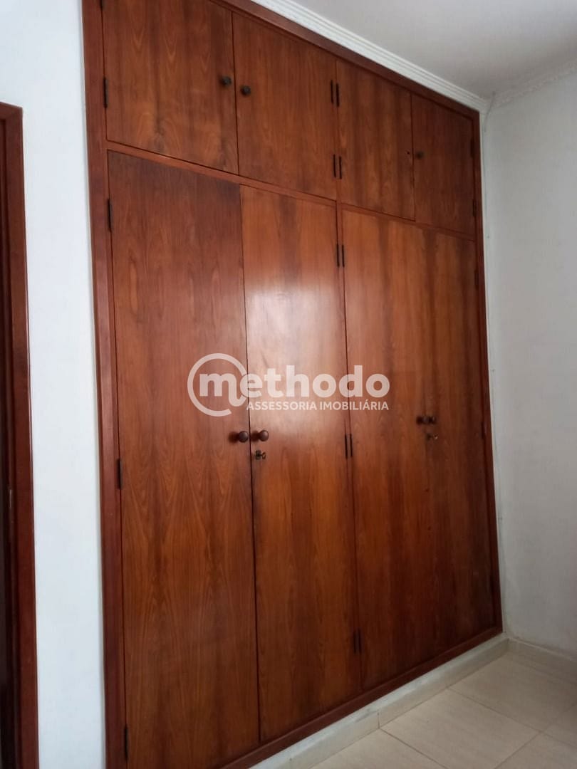 Casa, 3 quartos, 245 m² - Foto 15