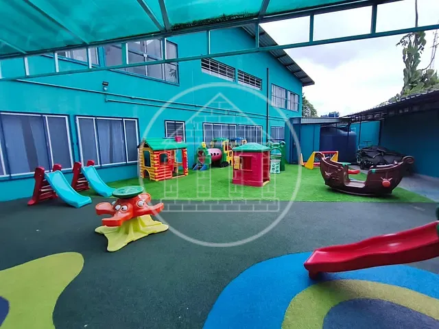 Casa com 1499m², à venda, no bairro Jardim Novo Parelheiros em São Paulo