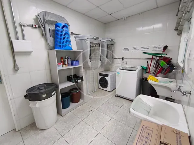 Casa com 1499m², à venda, no bairro Jardim Novo Parelheiros em São Paulo