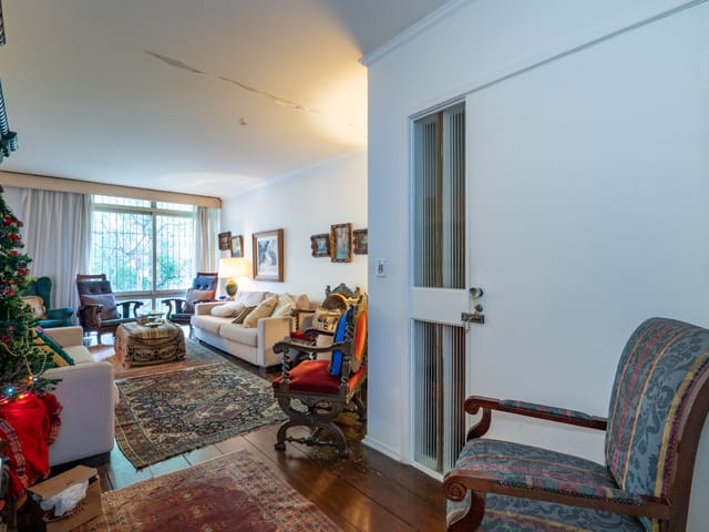 Casa com 378m² 4 quartos e 5 banheiros, à venda, no bairro Vila Ida em São Paulo