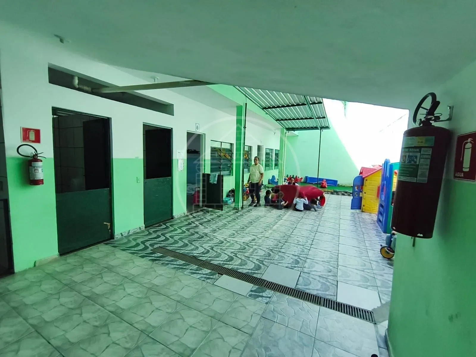 Prédio Inteiro, 300 m² - Foto 12