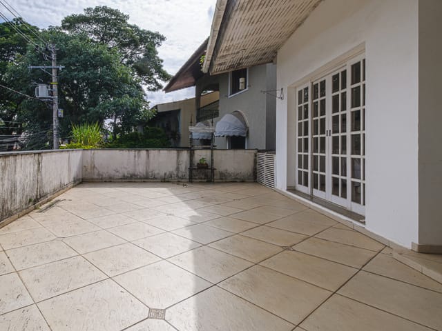 Casa com 370m² 2 quartos e 3 banheiros, à venda, no bairro Jardim Leonor Mendes de Barros em São Paulo