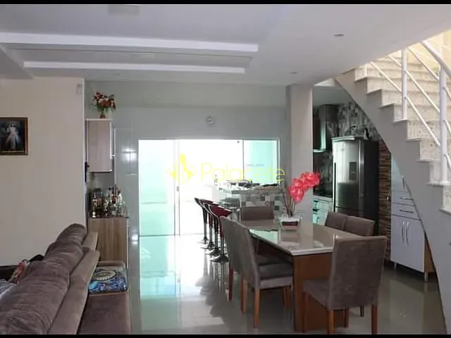 Casa com 288m² 3 quartos e 4 banheiros, à venda, no bairro Jardim Paraibá em Aparecida
