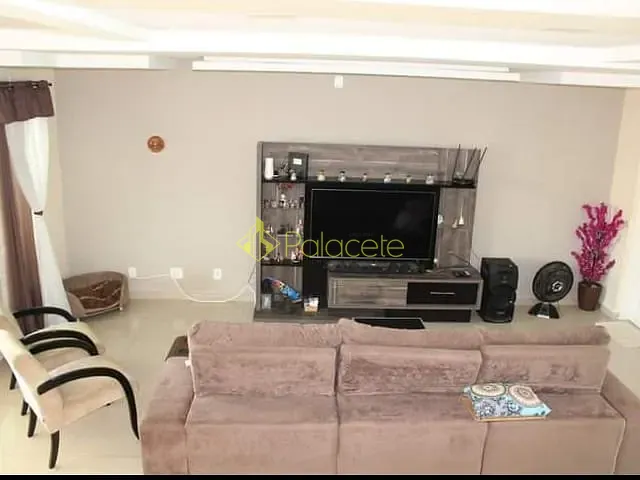 Casa com 288m² 3 quartos e 4 banheiros, à venda, no bairro Jardim Paraibá em Aparecida