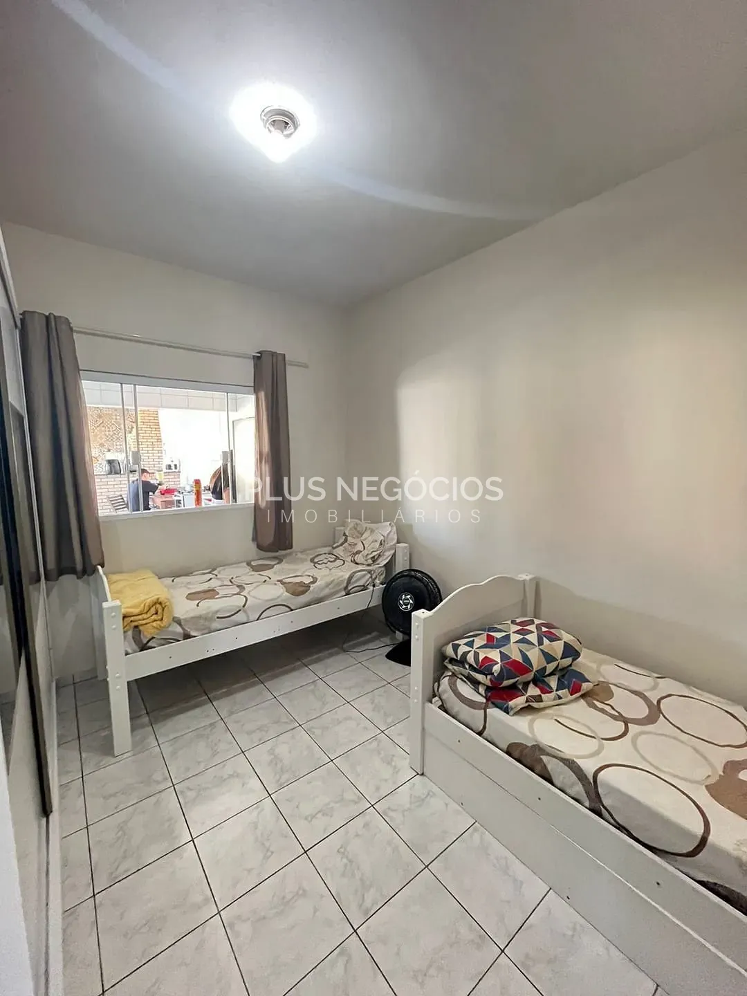 Casa, 4 quartos, 240 m² - Foto 18
