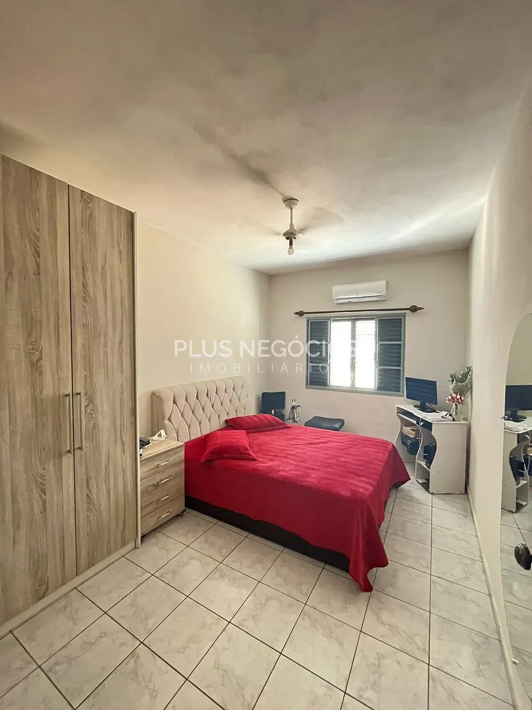 Casa, 4 quartos, 240 m² - Foto 20