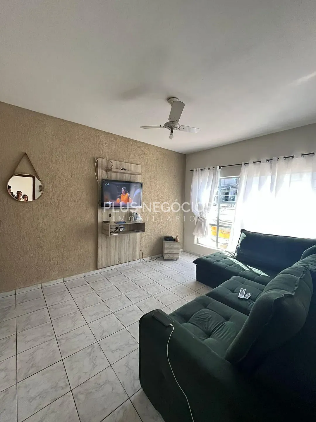 Casa, 4 quartos, 240 m² - Foto 11
