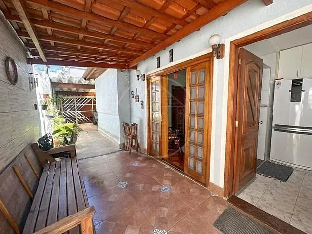 Casa 3 quartos e 2 banheiros, à venda, no bairro Capela do Socorro em São Paulo