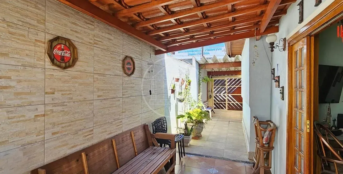 Casa, 3 quartos, 132 m² - Foto 2