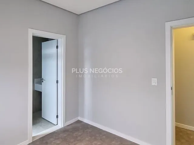 Casa com 451m² 3 quartos e 5 banheiros, à venda, no bairro Alphaville Nova Esplanada em Votorantim