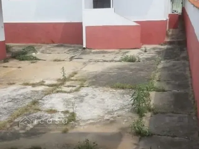 Casa com 328m² 3 quartos e 2 banheiros, à venda, no bairro Centro em São José dos Campos