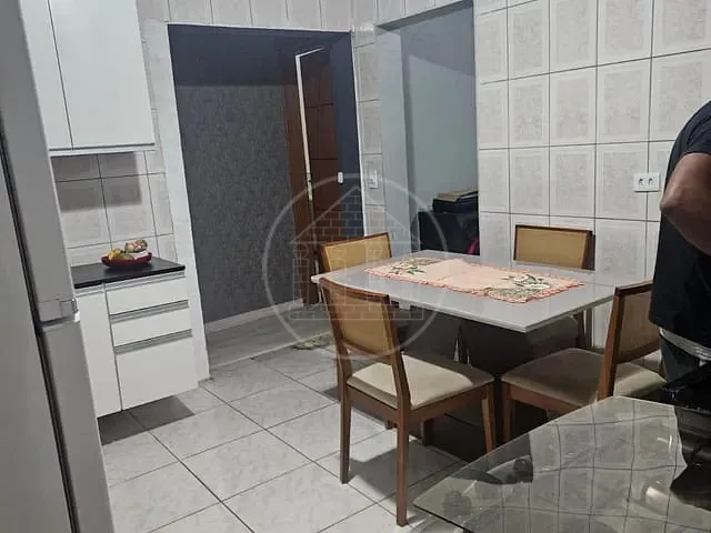 Casa com 143m² 2 quartos e 1 banheiro, à venda, no bairro Parque Santa Cecília (Grajaú) em São Paulo