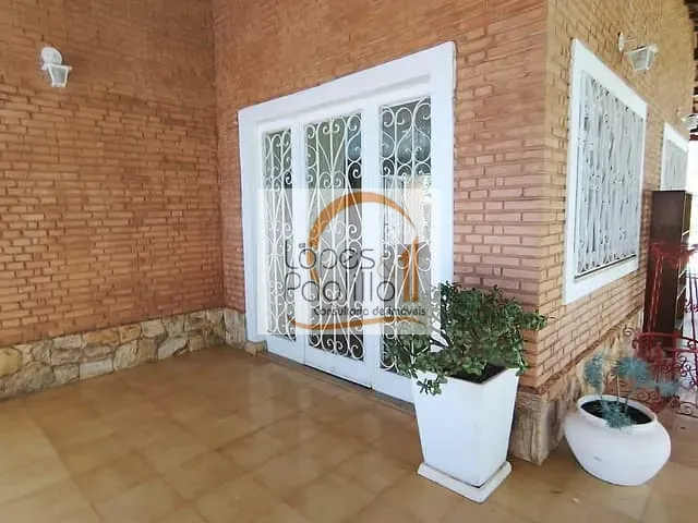 Casa com 1500m² 3 quartos e 5 banheiros, para alugar, no bairro retiro das fontes em Atibaia