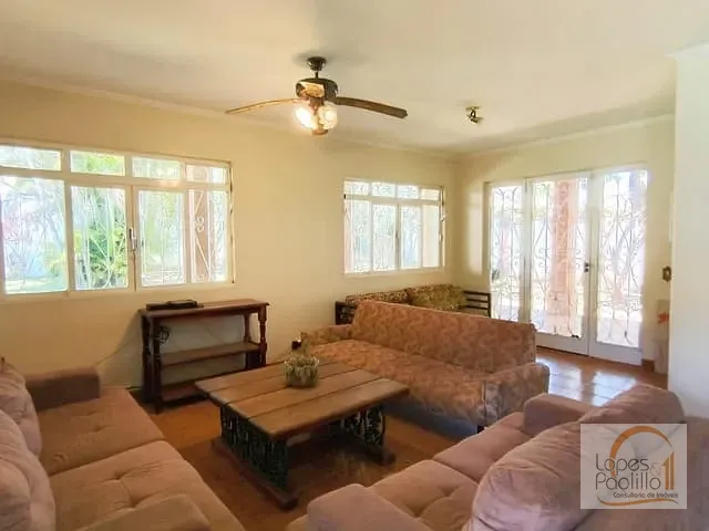 Casa com 1500m² 3 quartos e 5 banheiros, para alugar, no bairro retiro das fontes em Atibaia