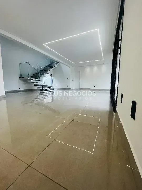 Casa, 3 quartos, 280 m² - Foto 4