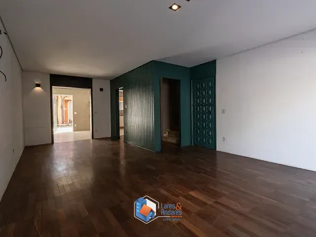 Casa com 207m² 3 quartos e 3 banheiros, à venda, no bairro Moema em São Paulo