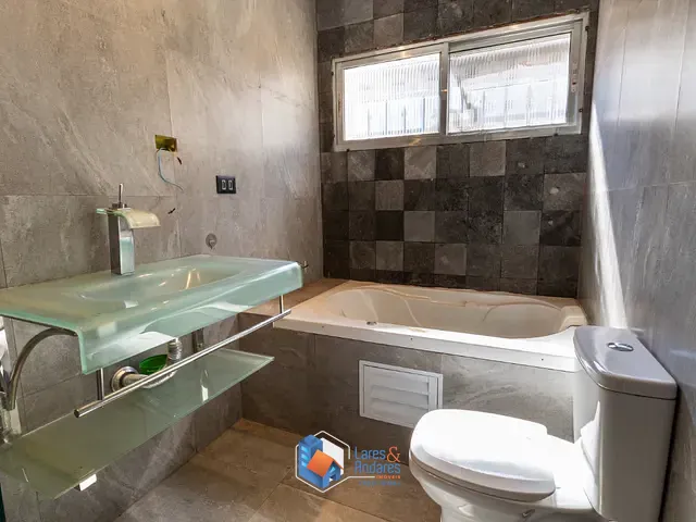 Casa com 207m² 3 quartos e 3 banheiros, à venda, no bairro Moema em São Paulo