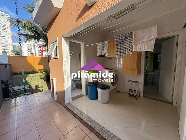 Casa com 360m² 3 quartos e 5 banheiros, para alugar, no bairro Jardim Aquarius em São José dos Campos