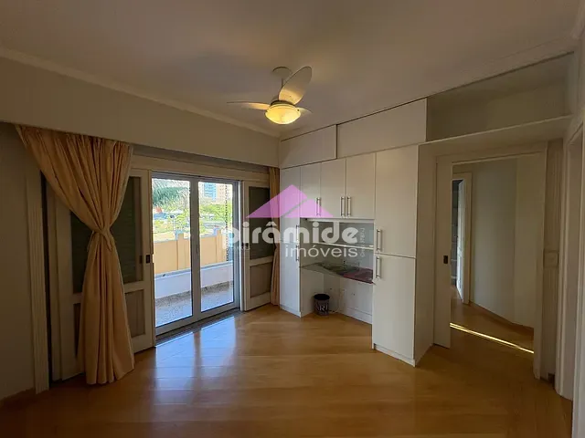 Casa com 360m² 3 quartos e 5 banheiros, para alugar, no bairro Jardim Aquarius em São José dos Campos