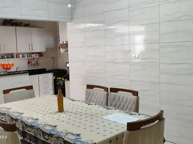 Casa com 150m² 3 quartos e 1 banheiro, à venda, no bairro Vila Bandeirantes em Caçapava