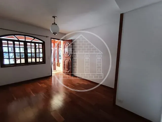 Casa com 77m² 2 quartos e 2 banheiros, para alugar, no bairro Jardim Marajoara em São Paulo