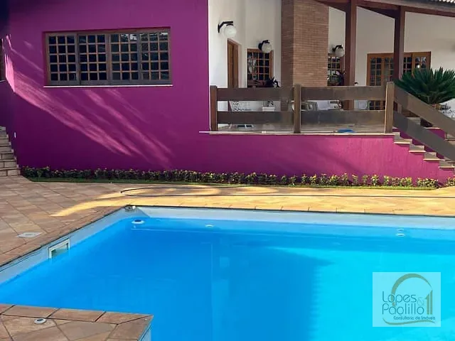 Casa com 1000m² 3 quartos e 1 banheiro, à venda, no bairro Vila Dom Pedro em Atibaia
