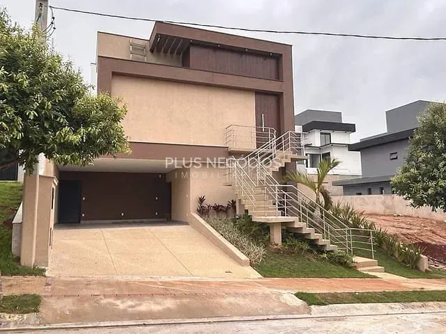 Casa com 310m² 4 quartos e 5 banheiros, à venda, no bairro Green Valley em Votorantim
