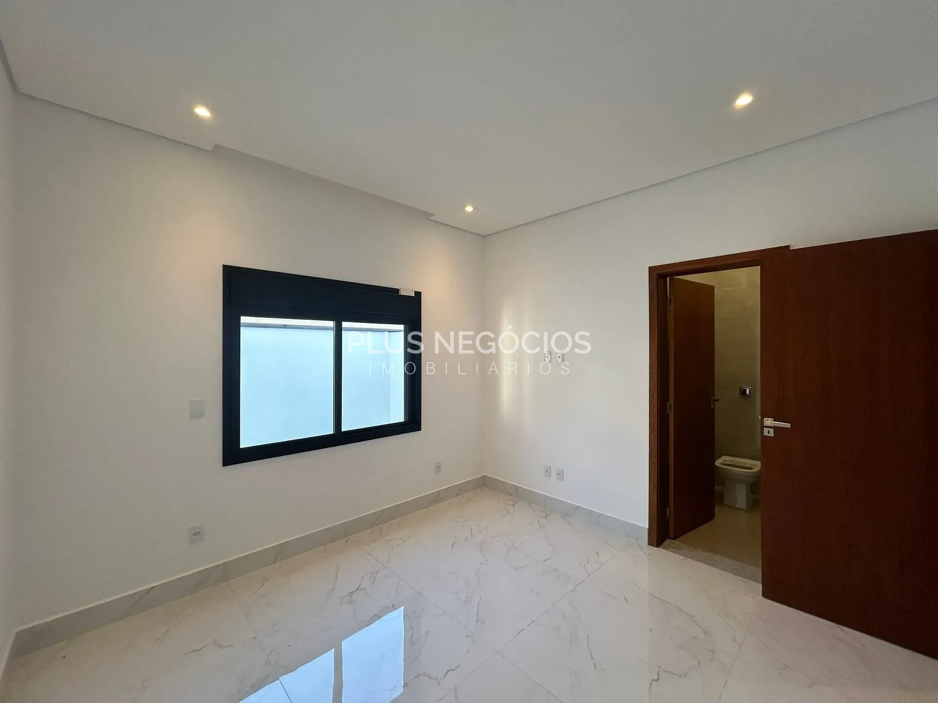 Casa, 4 quartos, 210 m² - Foto 17