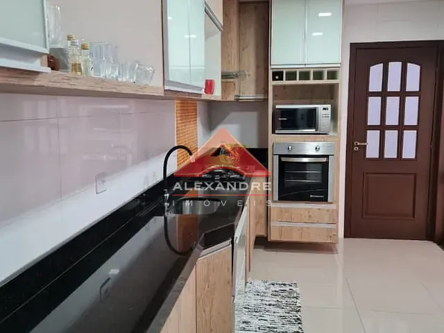 Casa com 132m² 3 quartos e 2 banheiros, à venda, no bairro Jardim Rodolfo em São José dos Campos