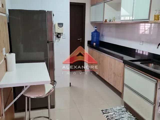 Casa com 132m² 3 quartos e 2 banheiros, à venda, no bairro Jardim Rodolfo em São José dos Campos