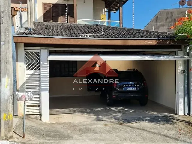 Casa com 132m² 3 quartos e 2 banheiros, à venda, no bairro Jardim Rodolfo em São José dos Campos