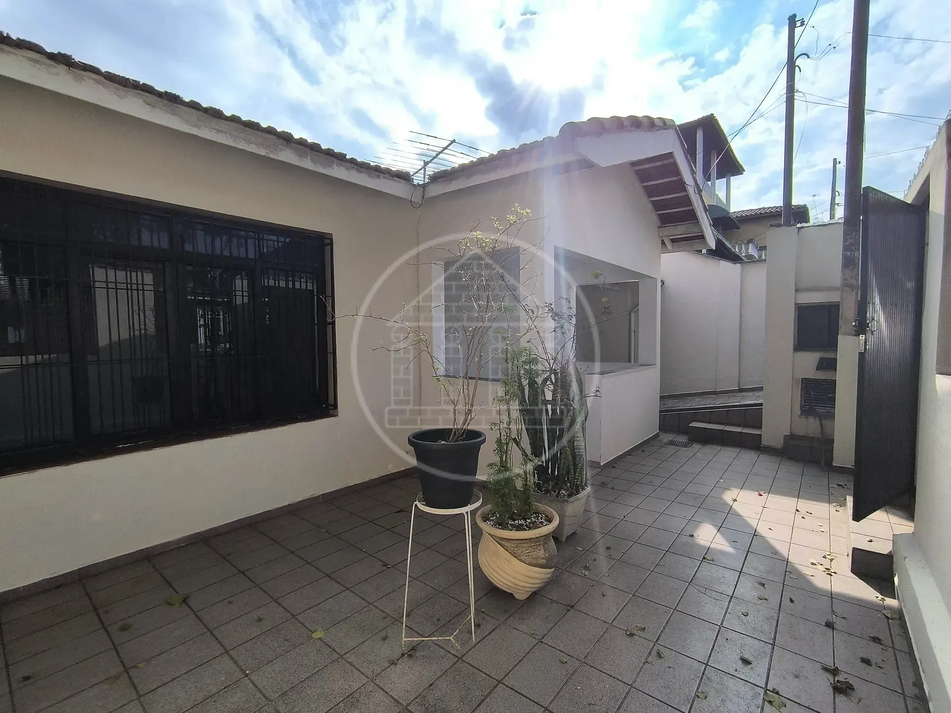 Casa, 3 quartos, 200 m² - Foto 1