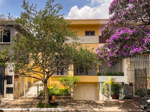 Casa com 256m² 5 quartos e 4 banheiros, à venda, no bairro Vila Madalena em São Paulo