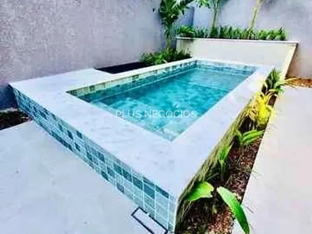 Casa com 252m² 3 quartos e 5 banheiros, à venda, no bairro Condomínio Residencial Flores em Votorantim